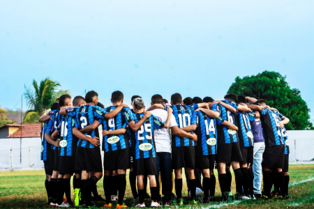 Prefeita Chaguinha da Saúde Marca Presença na Final do Campeonato Regional de Seleções dos Cocais 2022