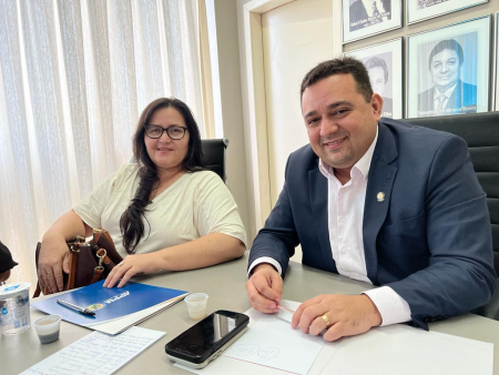 Prefeita Chaguinha da Saúde Participa de Reunião Que Homenageia Todas as Mulheres na Política